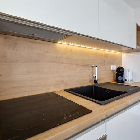 Exclusive - Penthouse A5 Apartment