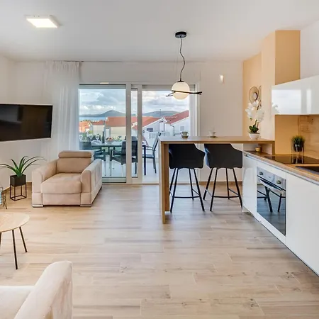 Exclusive - Penthouse A5 Apartment *